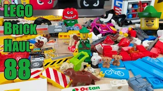 LEGO Brick Haul 88 - Bricks & Pieces plus Gift 📦🎁🏹