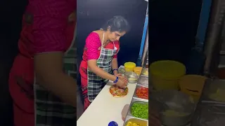 💥 தங்கமான அம்மா seiyum Italian pizza 🍕 Saptu Erukingala⁉️ Hardworking Mother selling pizza #shorts