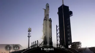 FALCON HEAVY LAUNCH of USSF 67 Mission