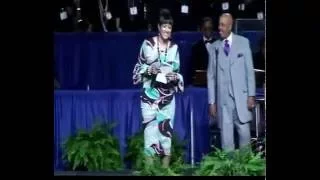 Dorinda Clark Cole - When You Don't Know What to Say Tell Him Thank-You