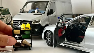 It Shows the Features of a Car Suitable for Daily Use and a Car Suitable for Carrying Loads |Diecast