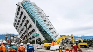 Amazing Dangerous Fastest Building Demolition Excavator Skill, Heavy Equipment Machine Working ▶2 L2