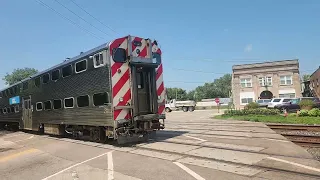 Metra: Union Pacific West Outbound and Inbound Meet: West Chicago, Illinois