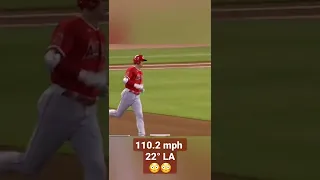 Ohtani hits one of the quickest home run balls I've ever seen against my Braves!