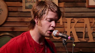 Billy Strings - Turmoil & Tinfoil - Pumphouse Sessions @Pickathon 2017 S04E01