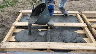 WoW - amazing ideas / Cool Green House For Your Dogs Happy / Cement And Wooden Pallet Creation