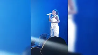 AMEL BENT - "À 20 ANS" | VIVANTE TOUR AU ZÉNITH DE PARIS (22/09/23)