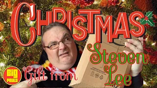 Unboxing an early Christmas gift from Steven Lee