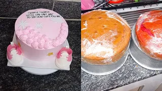 HOW TO BAKE AND DECORATE A BABY SHOWER CAKE...🎂