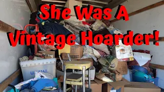 Old Vintage Hoarder Storage Unit Keeps Paying Off! Found Vintage Jewelry, Toys, & Fabrics!