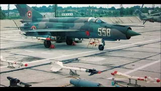 Авиобаза Узунджово прощални полети / Uzundzhovo airbase MiG-21 farewell flights Bulgaria