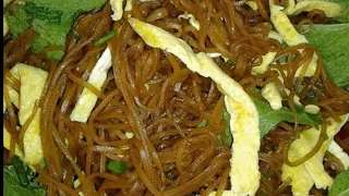 Qhia ua fawm kib khuaj mij 6/6/17 how to make khua mee stir fried noodle