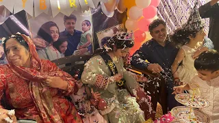 Finally Happy moments Zehra Kazmi celebrated her birthday with her family