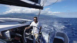 Waiting for the captain - Tahiti to Huahine - Sailing Greatcircle (ep.267)