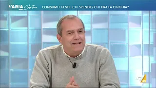 Scontro tra De Magistris e Cattaneo: “Ride perché fa una vita agiata”