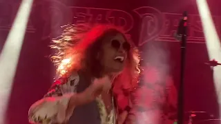 The Dead Daisies - Mistreated live @ the Garage