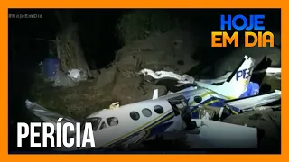 Destroços do avião que caiu com Marília Mendonça chegam ao Rio para perícia
