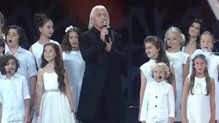 Dmitry Khvorostovsky and children's choir. Il bambino che e in me. 09/07/2016.