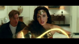Wonder Woman 1984 trailer with original TV show retro theme from the 1970s!