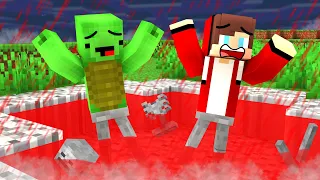 JJ and Mikey Got to Blood Rain in Minecraft Challenge (Maizen Mizen Mazien) Parody