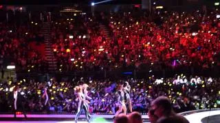 2013 MAMA in Hongkong - 아이코나 팝 (Icona Pop) LIVE with CL(2NE1)