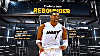 THIS *RARE* REBOUNDER BUILD CAN DO EVERYTHING!! NBA 2K22!!