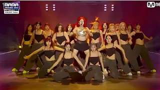 LE SSERAFIM Yunjin Solo Dance Break Performance at MAMA 2023