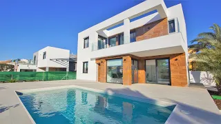 New build Villa in La Siesta, Torrevieja