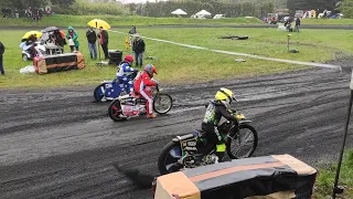 Niebezpieczny upadek podczas 28. edycji mini żużlowego Grand Prix w Stanowicach (6.5.2023)