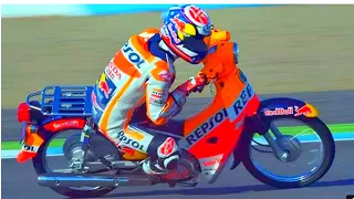 funniest race of Marc Marques vs Dani Pedrosa of moto GP allowed to use to small bikes