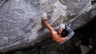 Perfect days bouldering in Chironico - Vantrip VI