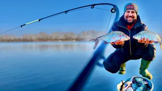 ✅ А потім пішла РОЗДАЧА! 🎣 ФІДЕР, ЛЯЩ, 8 Березня, річка Дніпро.🐟🐟🐟 Рибалимо разом з Kruchkoff.