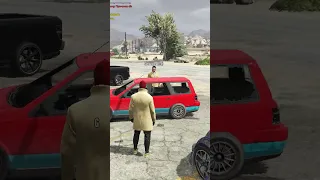 Ограбил больницу на угнанной машине в GTA 5 RP #shorts #gta5rp #rainbow