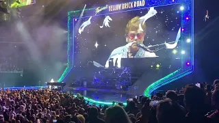 COLD HEART (PNAU REMIX) - ELTON JOHN (ft. DUA LIPA) LIVE AT AMWAY CENTER