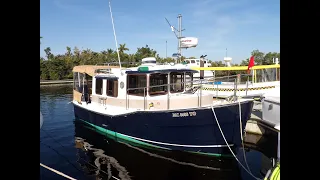 Interior Walk Thru 25 Ranger Tugs R-25 Classic