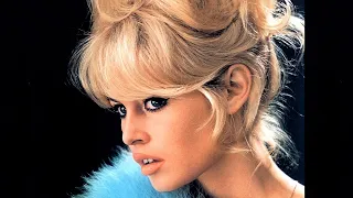 BRIGITTE BARDOT - And God Created Woman - SAILING - Rod Stewart - Easy Notes PIANO COVER Simple Play