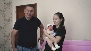 Красивая Выписка из Роддома в Астане 4К