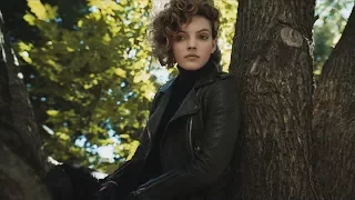 Selina Kyle | eavesdrops on Bruce and Silver [Gotham 2x10] 2 / 4