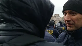 На Майдані збираються учасники акції Нацкорпусу проти розкрадання в оборонній галузі України
