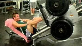 17 year old  500kg LEG PRESS