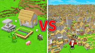 Mikey TINY Village vs JJ GIANT Village Survival Battle in Minecraft (Maizen)