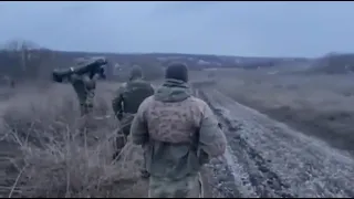 Rare footage of ukrainian army use of FGM-148 javelin anti-tank missile system