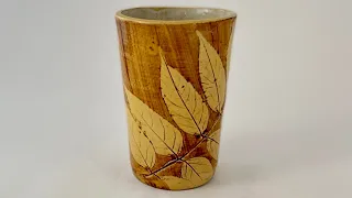 Mug with leaves print