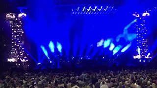 Paul McCartney-Intro/Hard Days Night 06/11/19 Moline IL