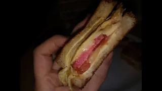 Бутерброд на сковороде / Tavada sendviç / Frying pan sandwich / Tavada sandviç