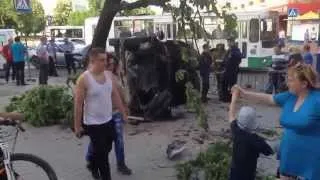 Страшная авария на перекрестке улиц Комсомольская и 2-ая Посадская