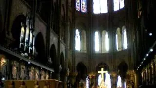 Notre Dame in Paris with the sound of  Pipe Organ