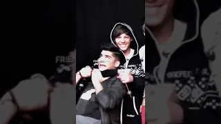 Here have a zouis breakdown😍🙃😭💙💛 #zouis #louistomlinson #zaynmalik #onedirection #directioner