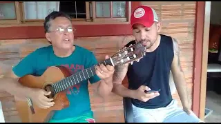 Ricardo e o pai Romualdo cantando mais uma linda música