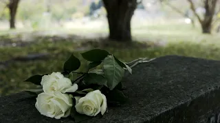 Funeral scam targest grieving families in Pennsylvania | FOX43 Finds Out